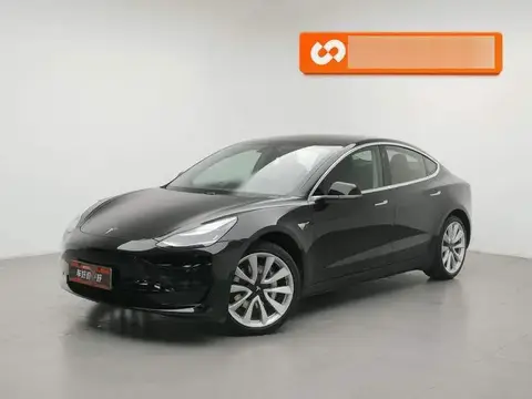Mẫu 3 2019 Standard Range RWD Upgraded Edition