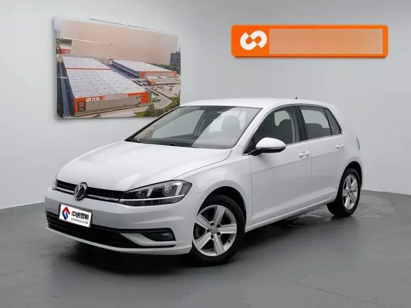 Golf 2018 1.6L Automatic Fashion Model