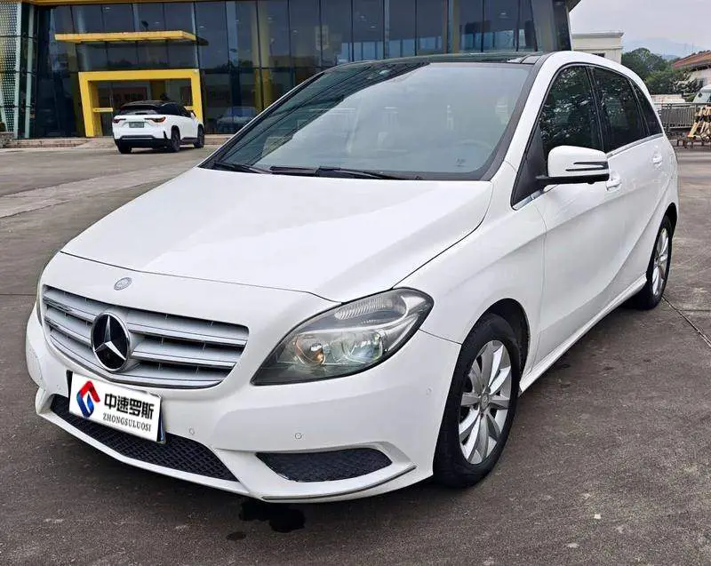Mercedes-Benz B-Class 2012 B 180