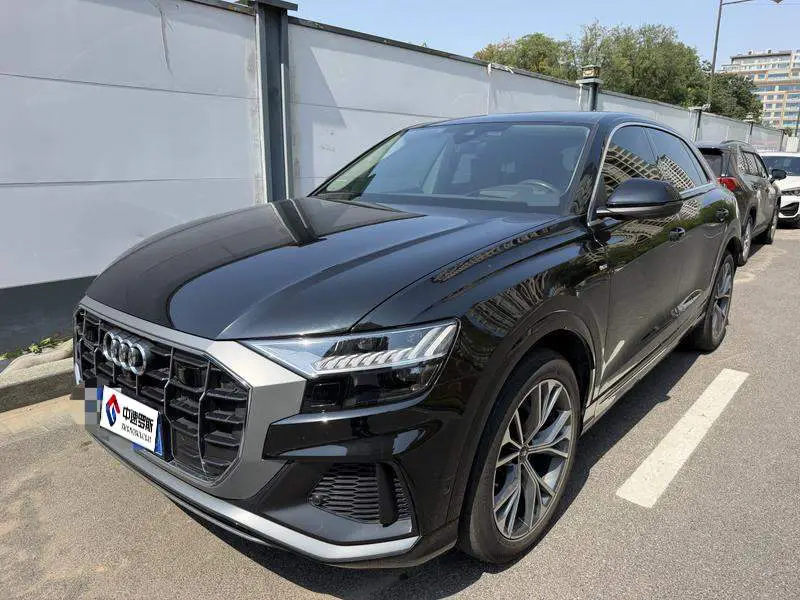 Audi Q8 2023 55 TFSI Luxury Dynamic Edition
