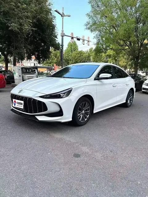MG5 2025 180DVVT Global Luxury Edition