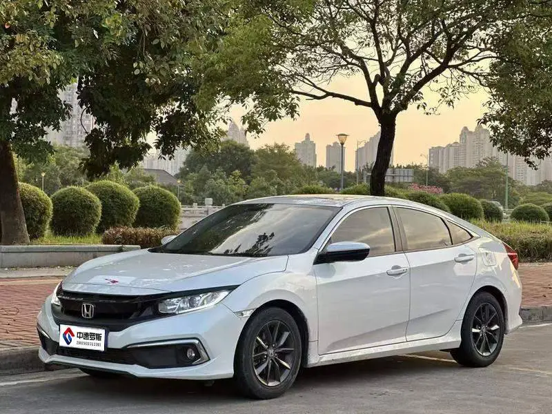 Civic 2019 220TURBO CVT Dynamic Edition National V