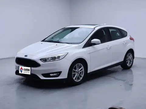 Fox 2017 EcoBoost 125 hatchback automatic super energy fashion smart version