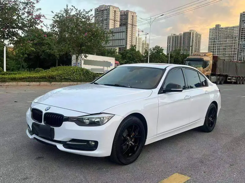 BMW 3 Series 2013 316i Sport Design Package
