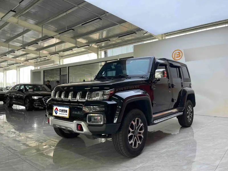 Beijing BJ40 2019 PLUS 2.3T Automatic 4WD Premium Edition National VI
