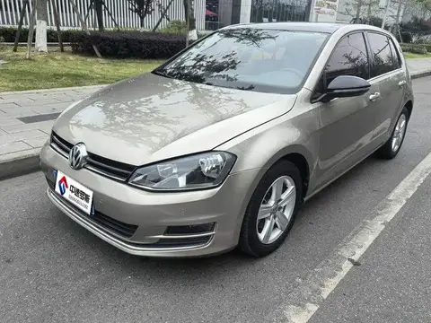 Golf 2017 1.6L Automatic Comfort Millionth Anniversary Edition