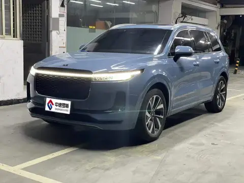 Ideal ONE 2021 Extended Range 6-seater Edition