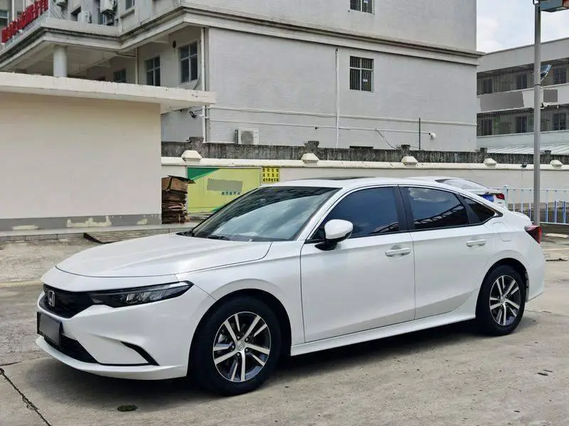 Stylish 2022 240TURBO CVT Technology Edition