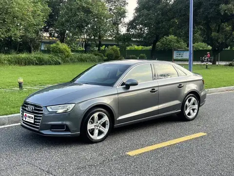 Audi A3 2020 Limousine 35 TFSI Progressive National VI