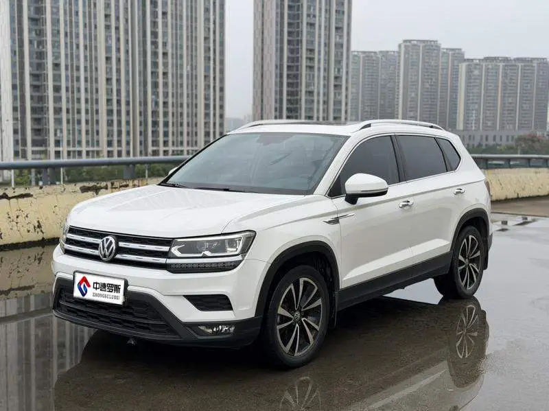 Tharu 2020 280TSI 2WD Luxury Edition National VI