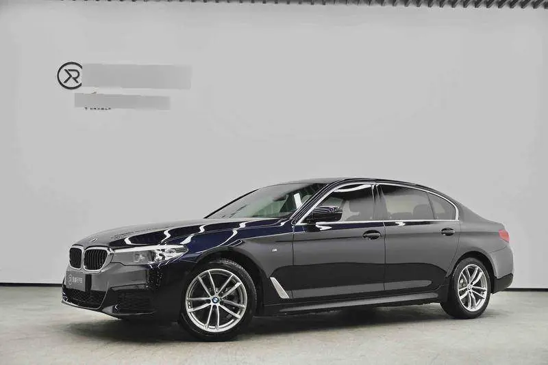 BMW 5 Series 2020 525Li M Sport Package