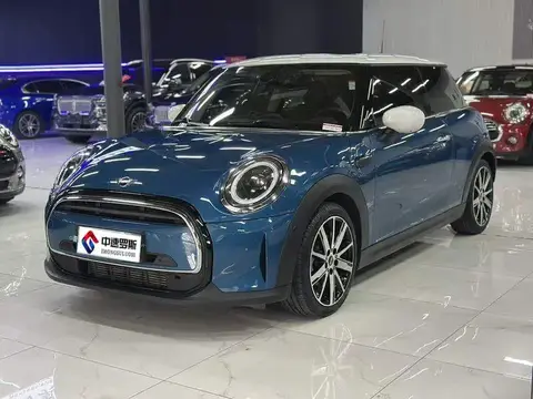 MINI 2022 1.5T COOPER Artist