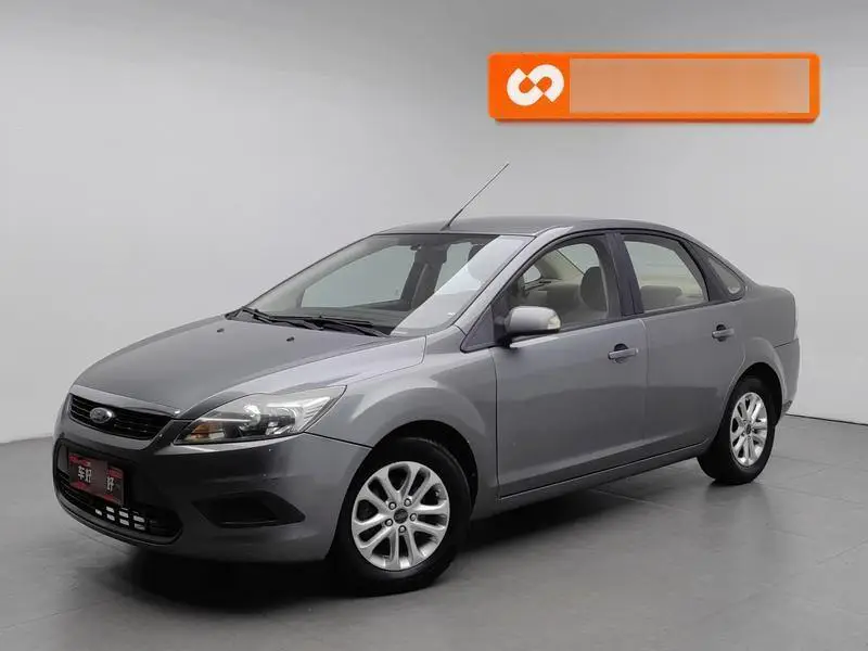 Fox 2012 Sedan Classic 1.8L Automatic Basic الطراز