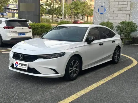 Stylish 2023 240TURBO CVT Leading Edition