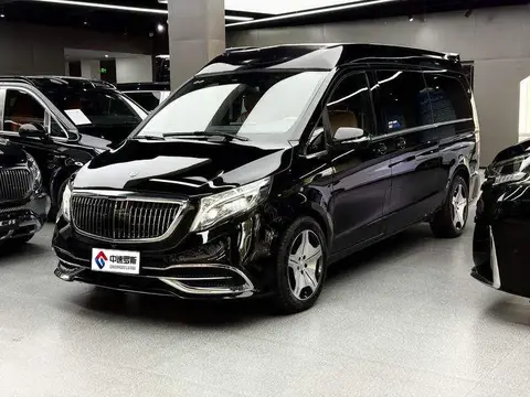 Mercedes-Benz V-Class 2022 V 260 L Long Wheelbase Premium Edition