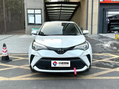 Toyota C-HR 2023 2.0L Leading Edition