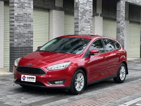Fox 2017 Hatchback 1.6L Automatic Fashion Smart Edition