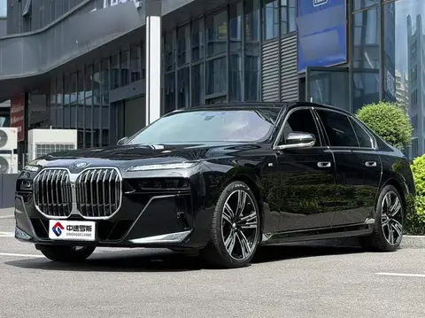 BMW 7 ซีรีส์ 2023 740Li Premium M Sport Package