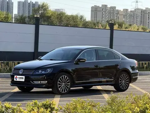 Passat 2015 1.8TSI DSG Royal Edition