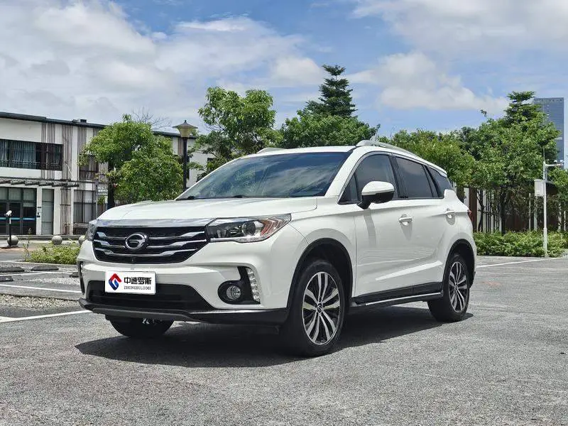 Trumpchi GS4 2017 235T Automatic 2WD Luxury Smart Edition