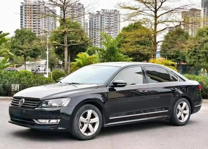 Passat 2014 1.8TSI DSG Royal Edition