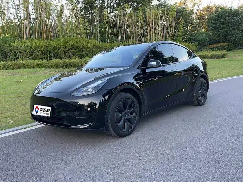 Modelo Y 2023 rear-wheel drive version