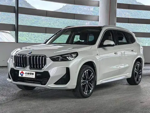 BMW X1 2023 sنظام الدفع25Li M Sport Package