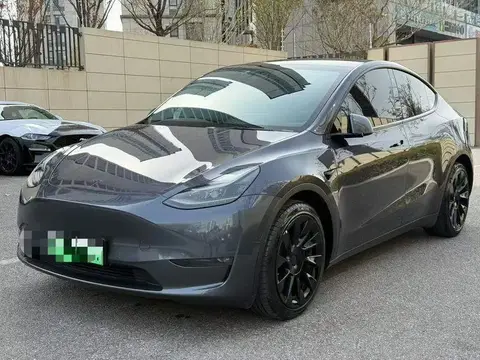 الطراز Y 2022 Long Range All-Wheel نظام الدفع