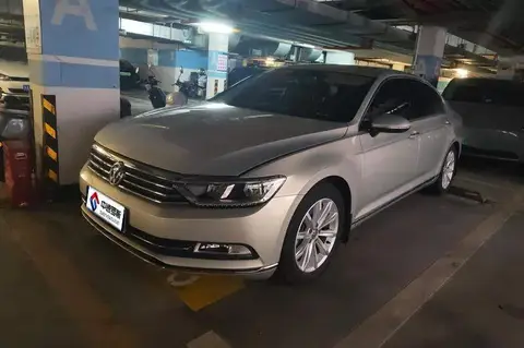 Magotan 2019 330TSI DSG Leading National VI