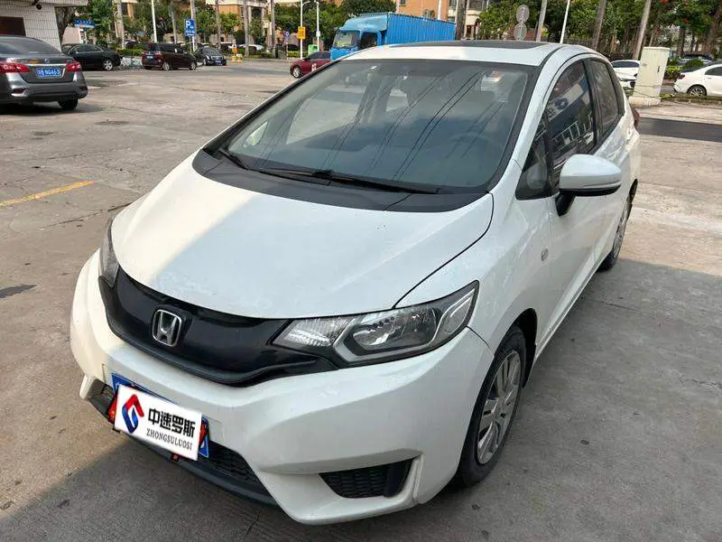 Fit 2018 1.5L CVT Comfort Sunroof Edition