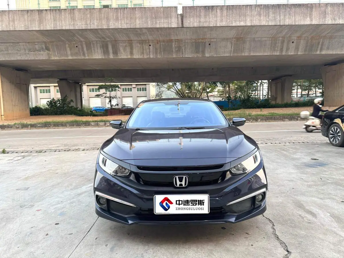Civic 2019 220TURBO CVT Dynamic Edition National VI