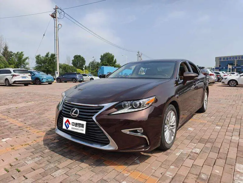 Lexus ES 2015 200 Elite Edition