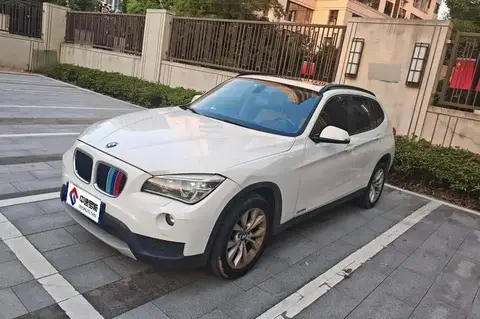BMW X1 2012 sПривод18i Luxury