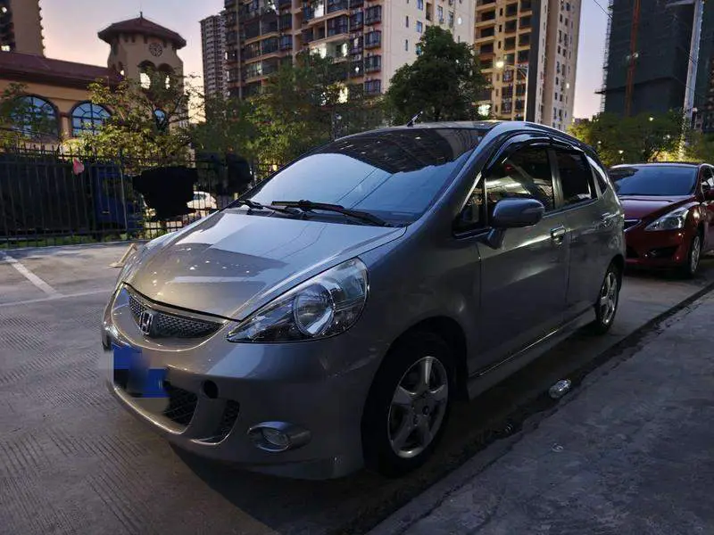 Fit 2007 1.5L CVT Comfort Edition