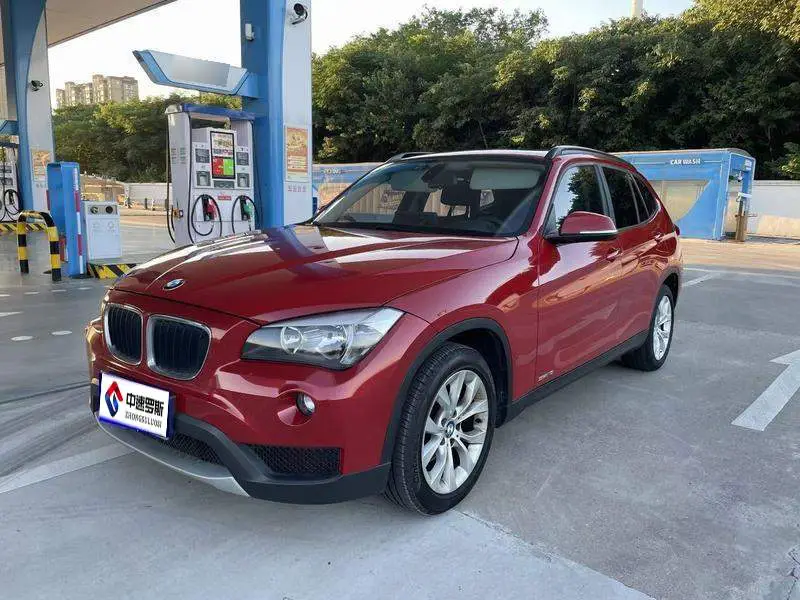 BMW X1 2013 sระบบขับเคลื่อน18i Fashion