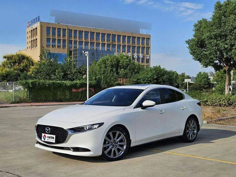 Mazda 3 Angkesaila 2023 2.0L Automatic Elegant Edition