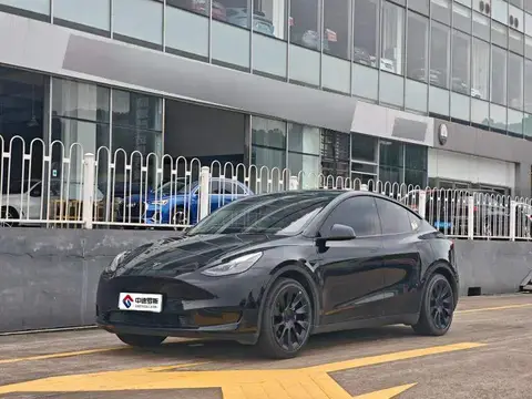 Model Y 2022 rear-wheel drive version