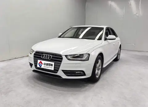 Audi A4L 2013 35 TFSI Automatic Standard Modelo
