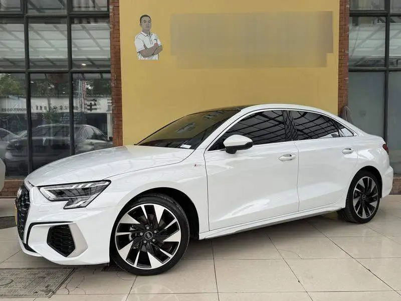 Audi A3 2022 Sportback 35 TFSI Stylish and sporty
