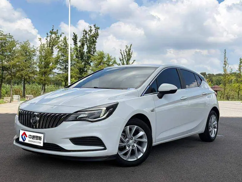 Valeant 2018 Hatchback 15S Automatic Leading Modelo