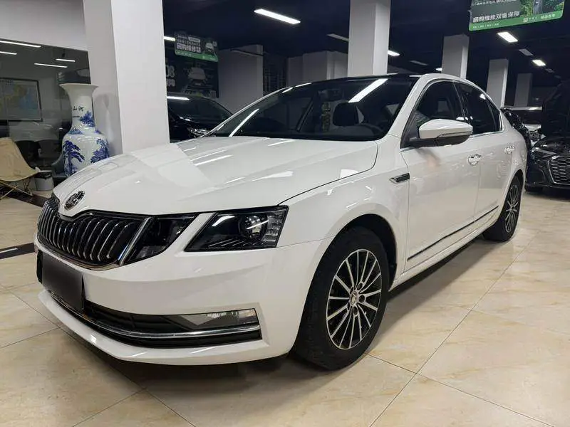 Octavia 2019 TSI230 DSG Intelligent Luxury Edition National VI