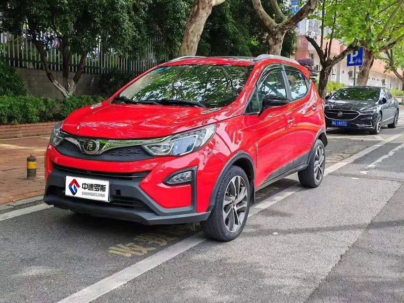 Yuan 2017 1.5L Manual Cool Connectivity