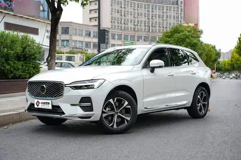 Volvo XC60 2026 B5 AWD Smart Luxury Edition