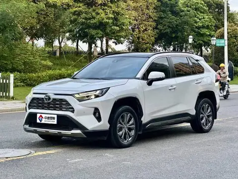 RAV4 Rongfang 2024 2.0L CVT 2WD Fashion Plus Edition