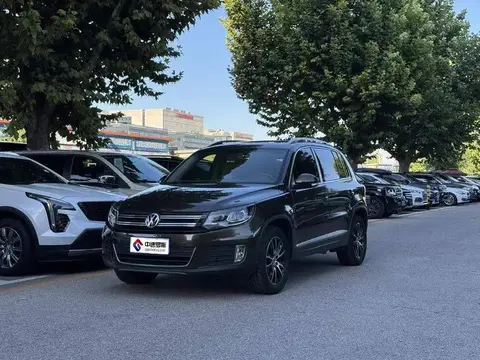 Tiguan 2013 1.8TSI Automatic 4WD Luxury รุ่น