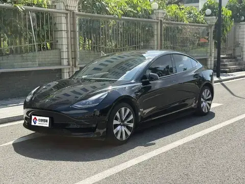 Modèle 3 2021 Standard Range RWD Upgraded Version