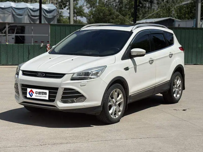 Wing Tiger 2013 2.0L GTDi 4WD Sports