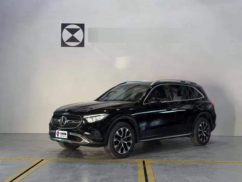 Mercedes-Benz GLC 2023 GLC 260 L 4MATIC Dynamic 5-seater