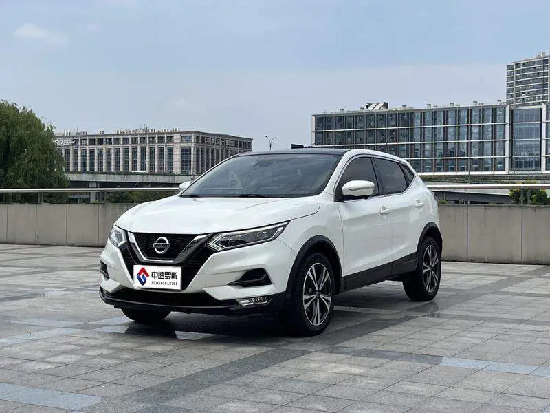 Qashqai 2019 2.0L CVT Deluxe Edition