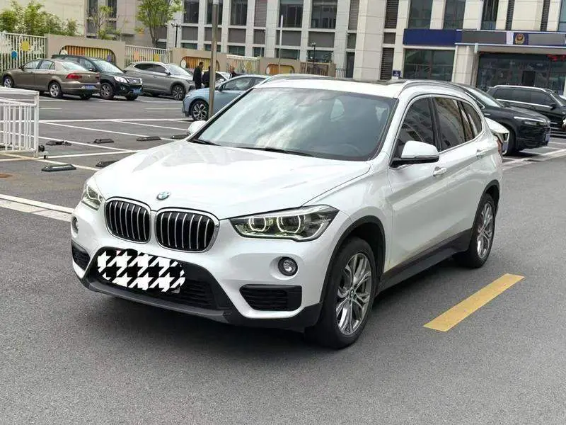 BMW X1 2019 sระบบขับเคลื่อน20Li Leading Edition